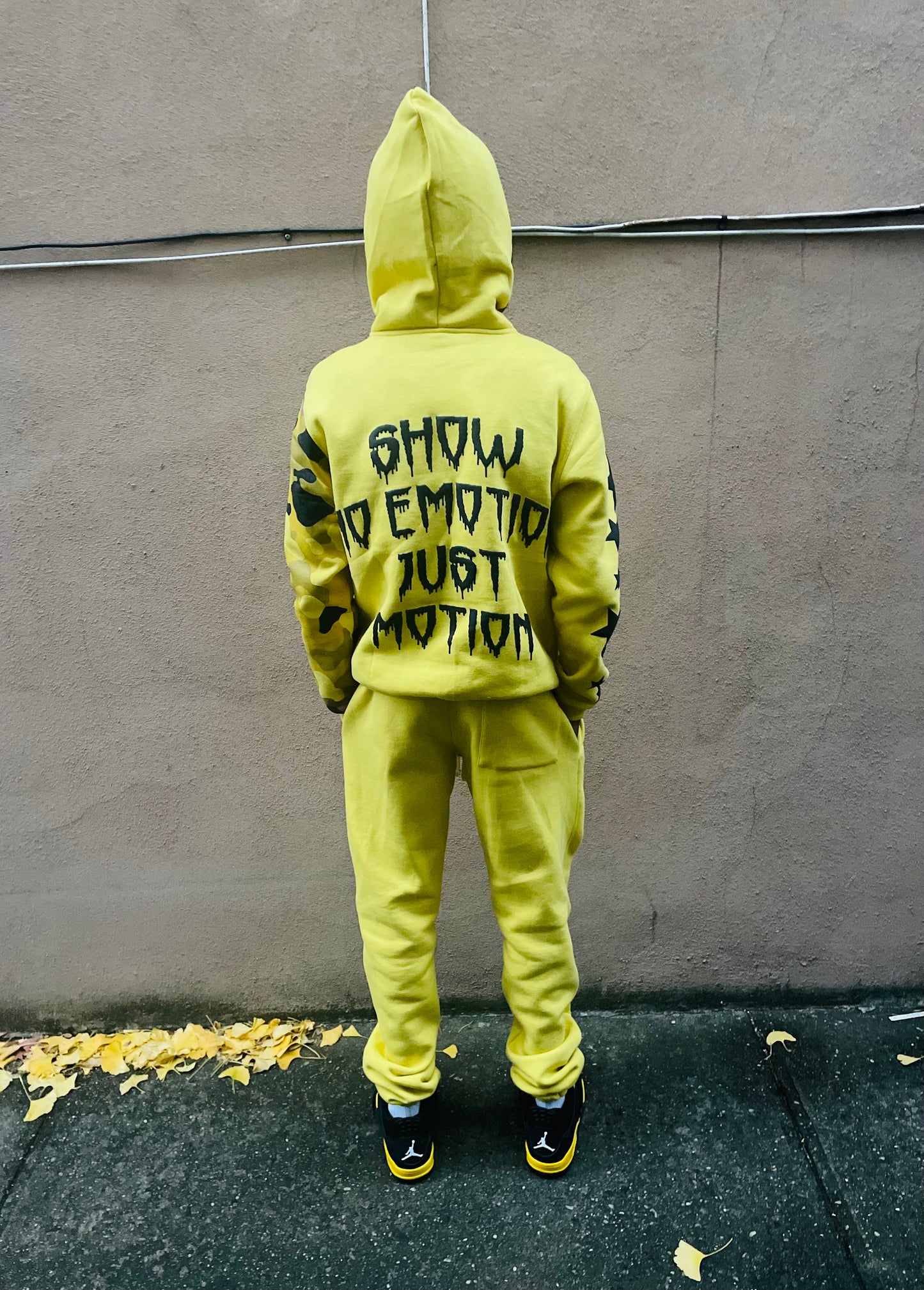 YELLOW YBKS HOODIE & SWEATPANTS
