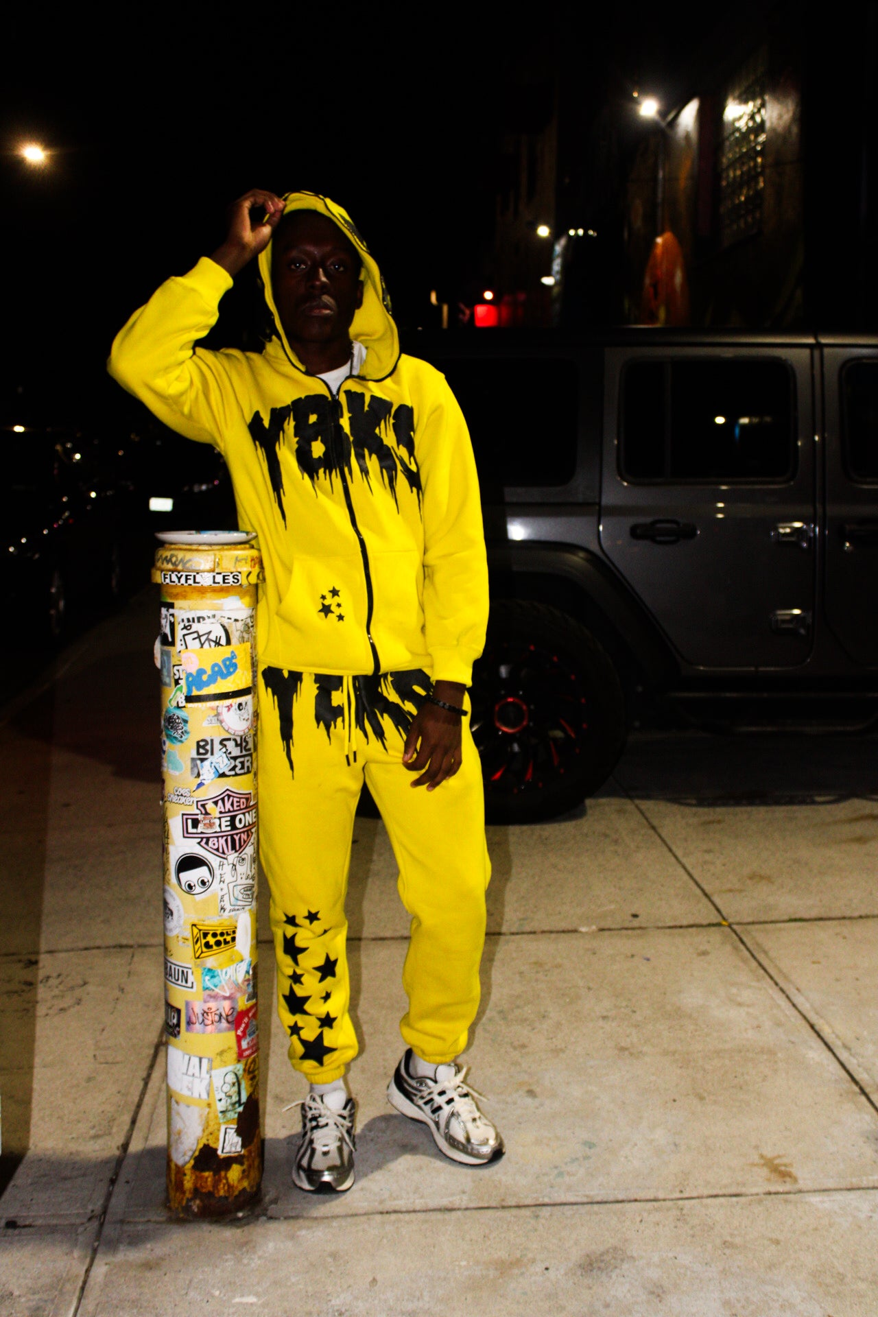 YELLOW YBKS HOODIE & SWEATPANTS
