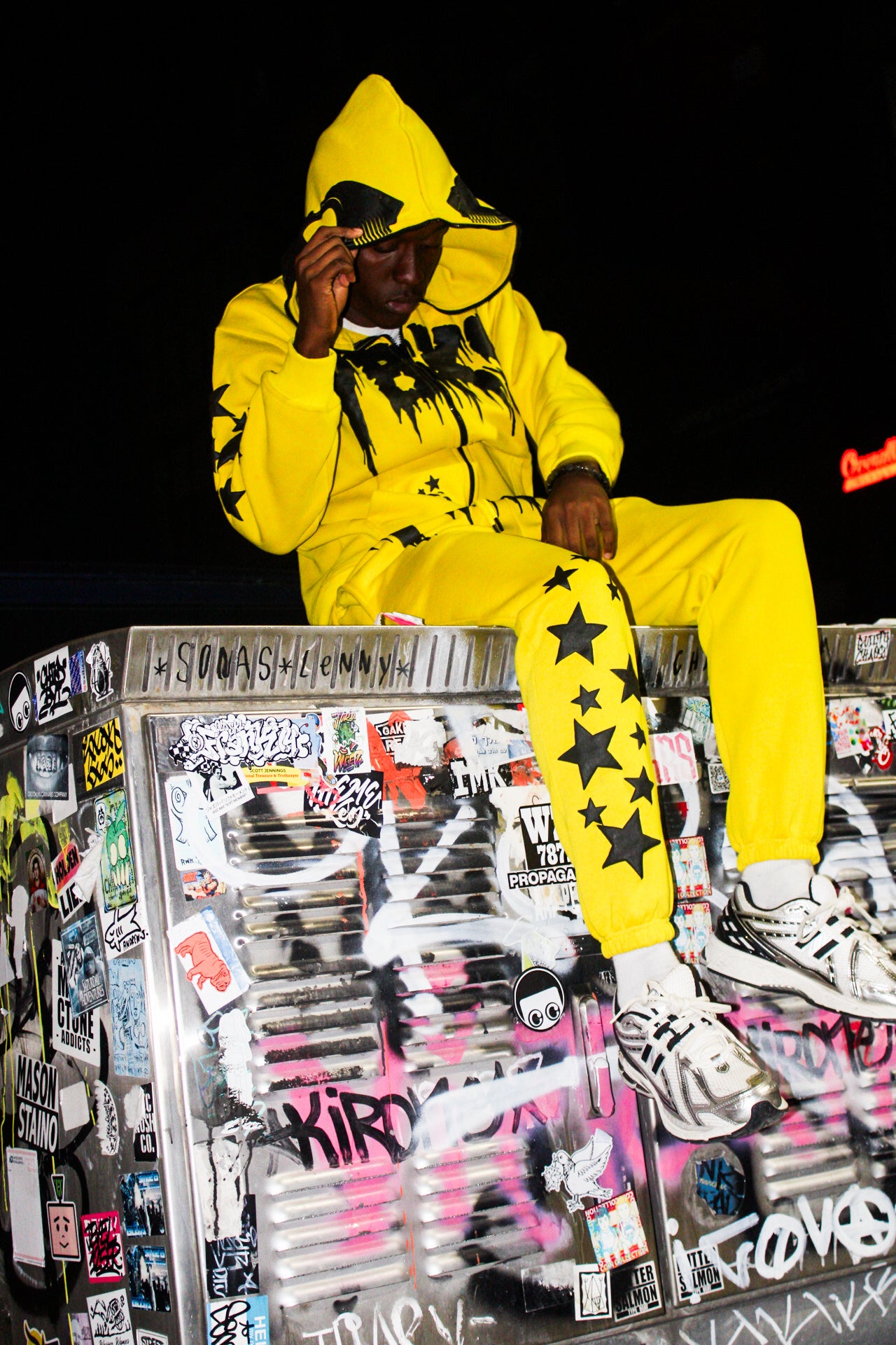 YELLOW YBKS HOODIE & SWEATPANTS