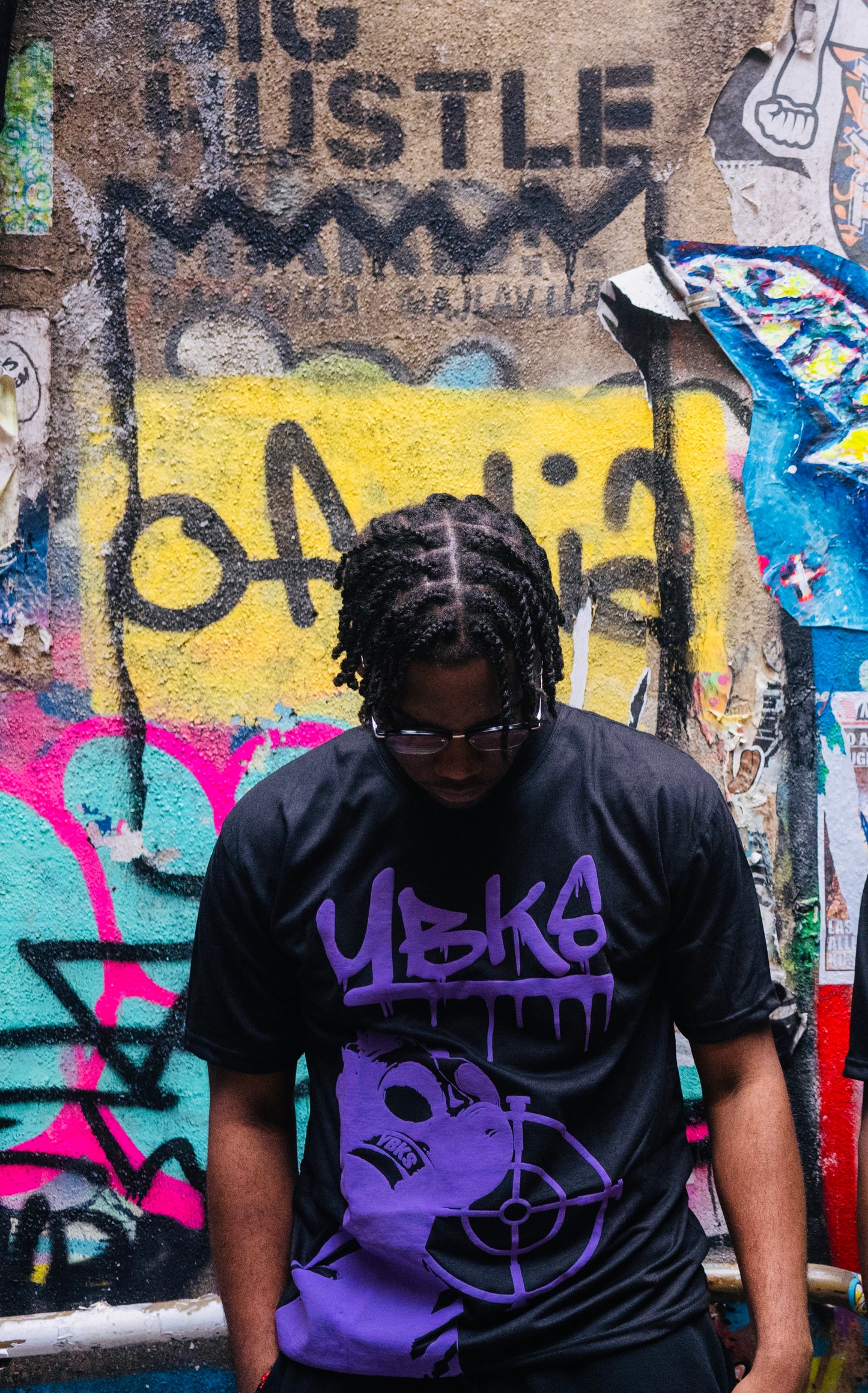 (Black/Purple) YBKS T-SHIRT